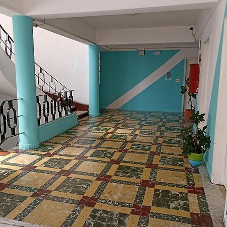 Hotel San Carlos Ирапуато Екстериор снимка